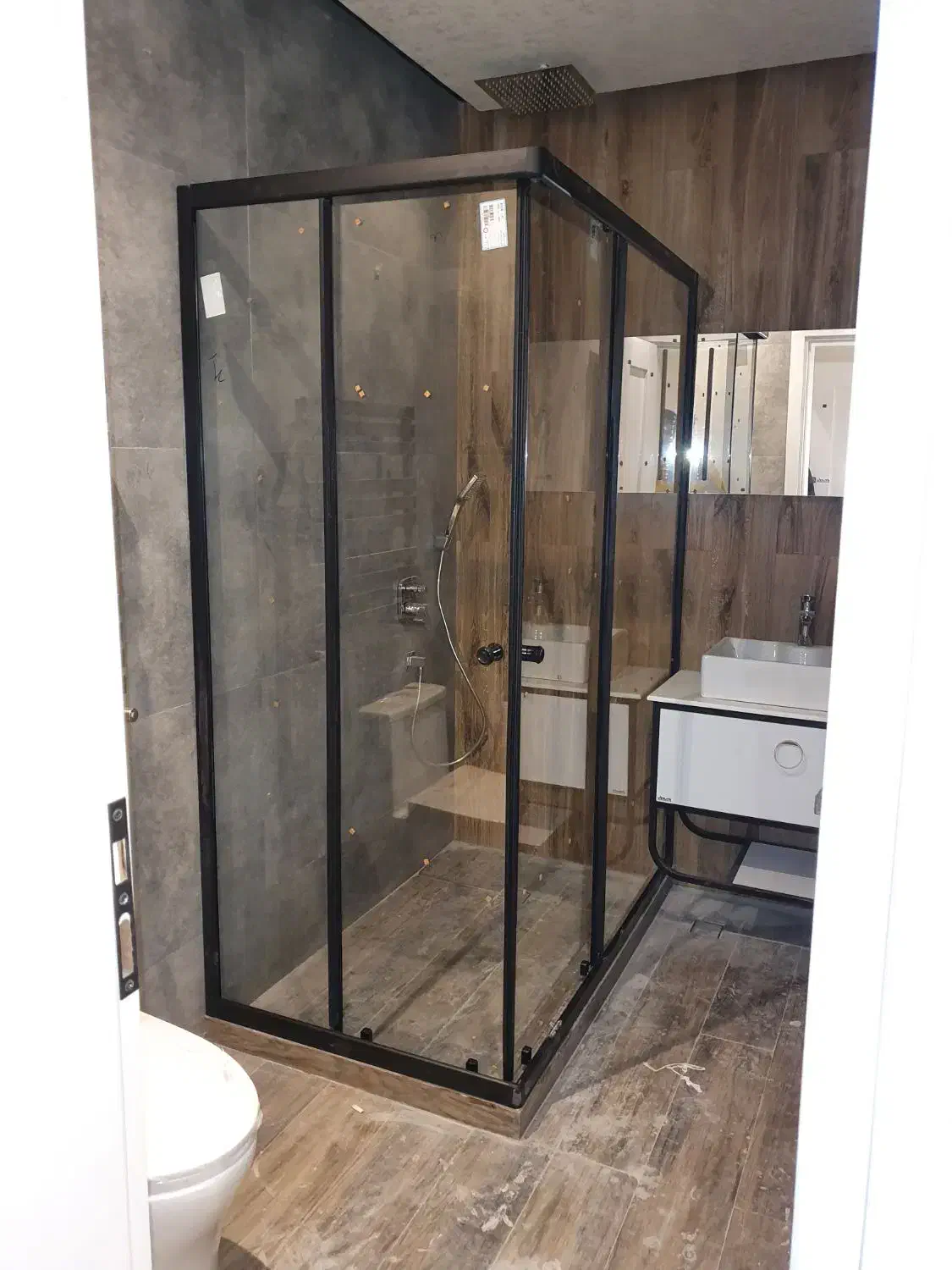 پارتیشن شیشه وکابین دوش وشیشه تاشو بالکنی مجد|خدمات پیشه و مهارت|تهران, اوقاف|دیوار