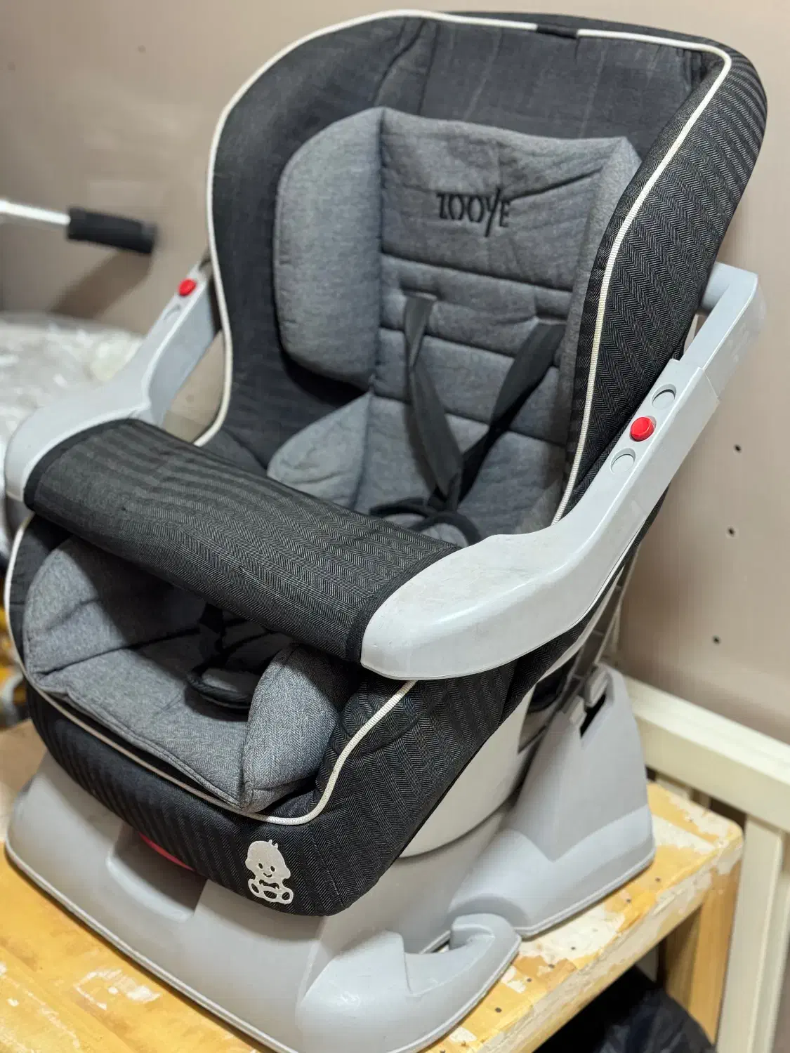 صندلی ماشین کودک|صندلی و نیمکت|فردوس (خراسان), |دیوار