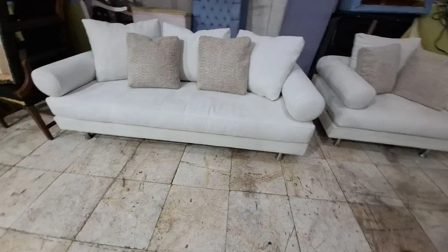 تعمیرات وتعویض  پارچه  مبلمان|خدمات پیشه و مهارت|کیش, |دیوار