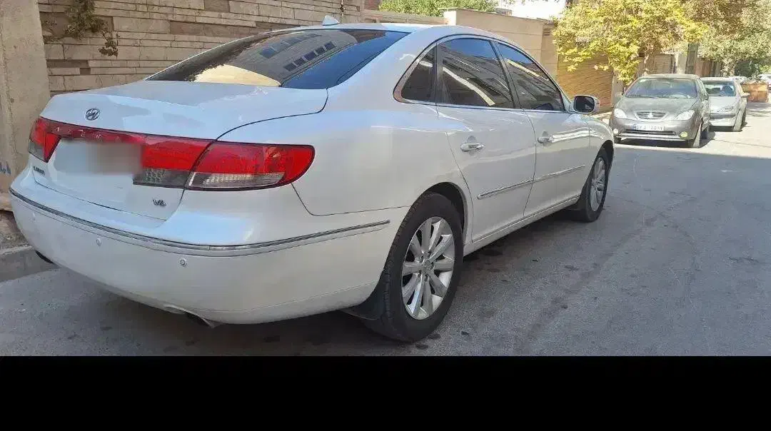 آزرا ۲۰۱۰ سفید صدفی|خودرو سواری و وانت|بندر امام خمینی, |دیوار