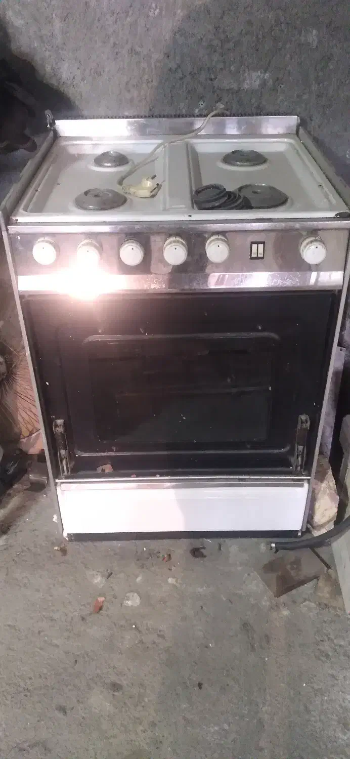 اجاق گاز۴شعله فرداروجوجه گردان|اجاق گاز و لوازم برقی پختوپز|میانه, |دیوار