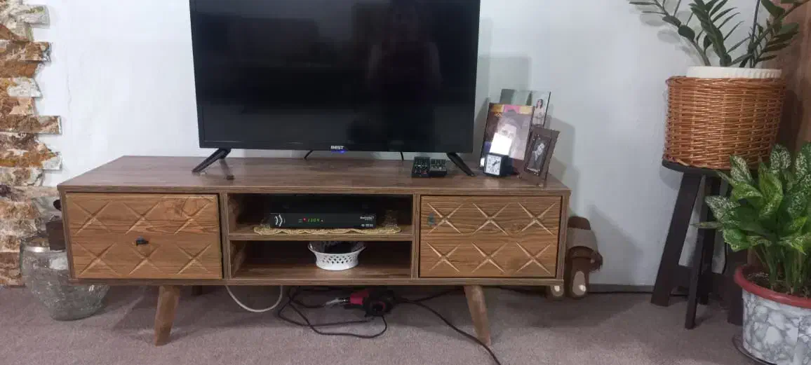 فرش و میز تلویزیون|فرش|نشتارود, |دیوار