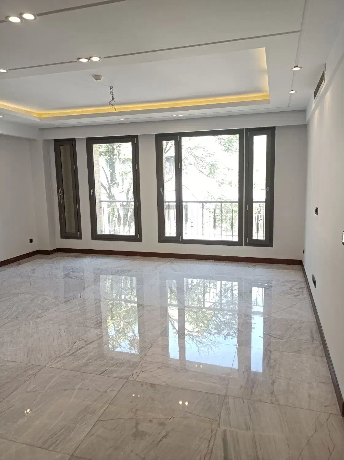 کفسابی و سنگسابی خانه ،پارکینگ، راه رو،پولیش سنگ|خدمات نظافت|تهران, نیروی هوایی (پیروزی)|دیوار