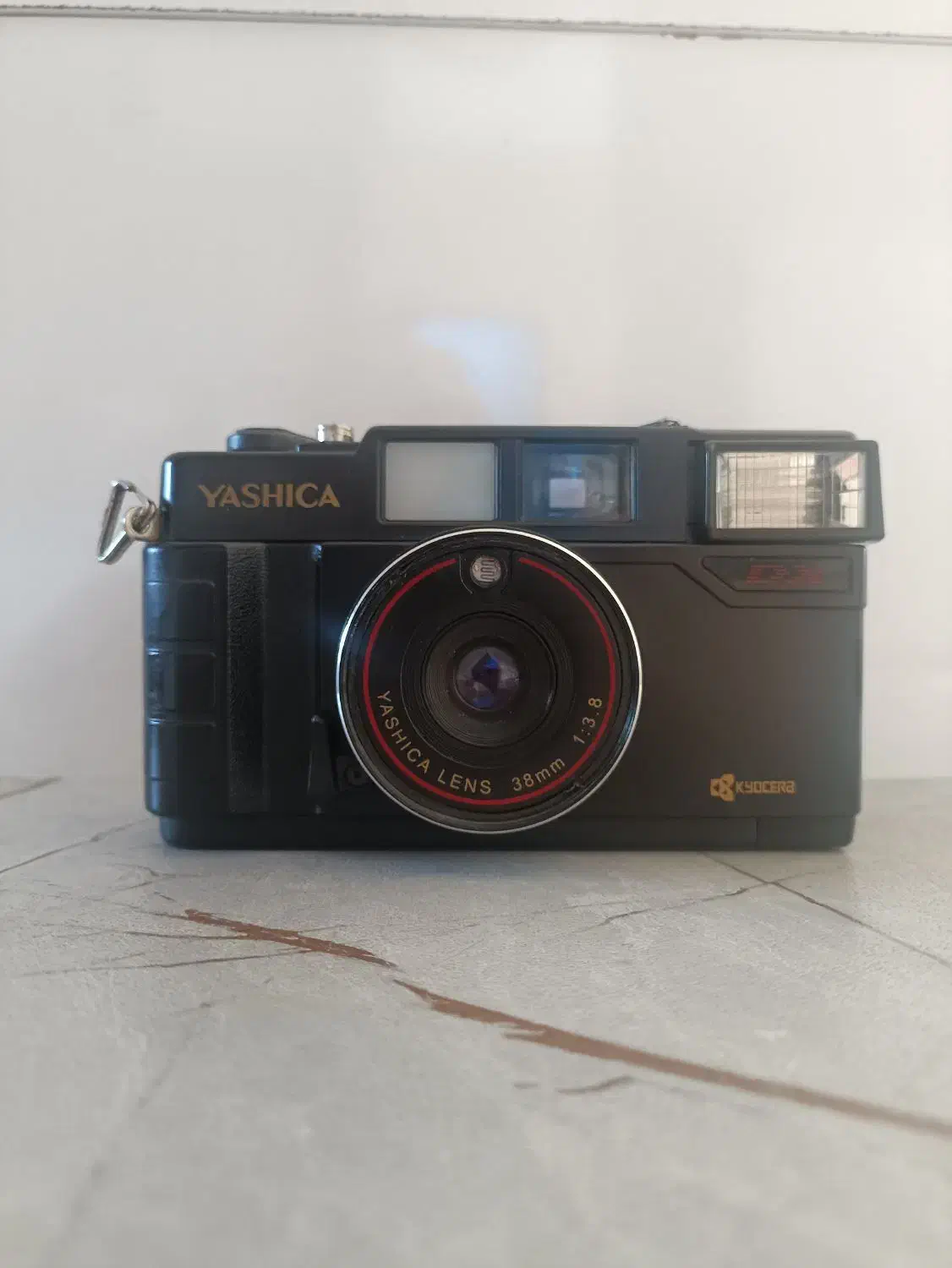 دوربین یاشیکا|دوربین عکاسی و فیلم‌برداری|سیلوانه, |دیوار