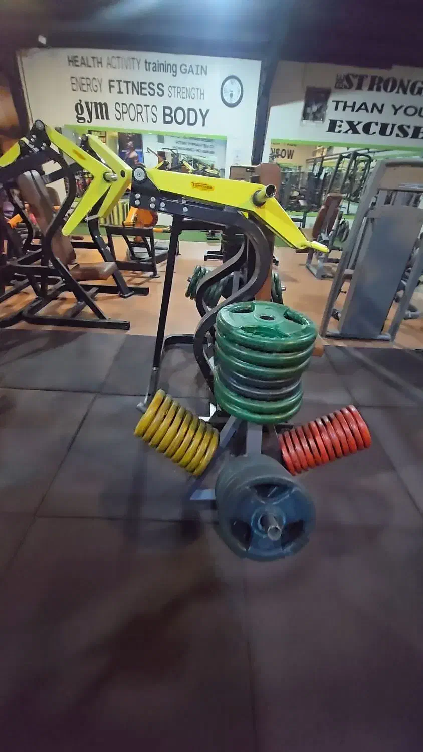 باشگاه بدنسازی خارجی پروفشنال دست دوم|تجهیزات ورزشی|اصفهان, دهنو|دیوار