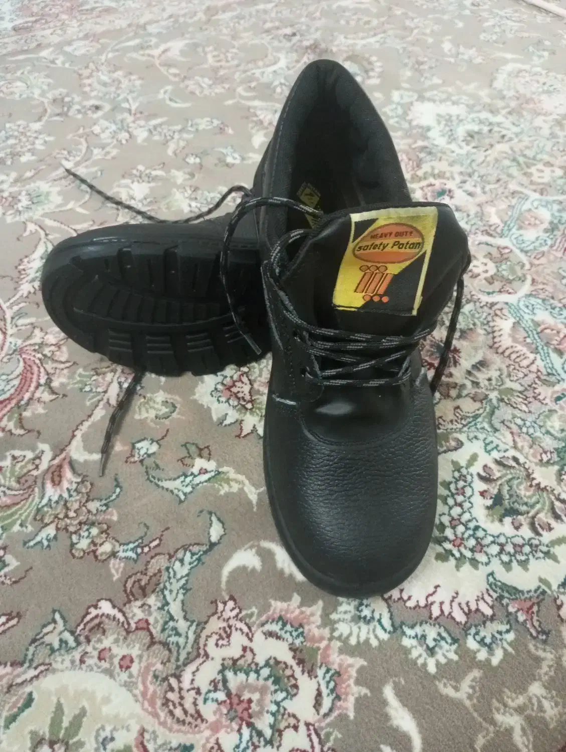 کفش ایمنی کار|کیف، کفش، کمربند|پیشوا, |دیوار