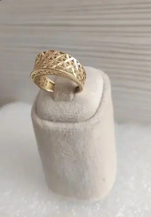 طلا دست دوم  به قیمت تابلو و سه درصد اجرت|جواهرات|اصفهان, احمدآباد|دیوار