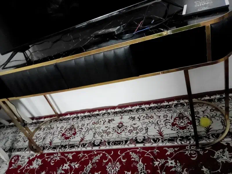 میز برای ناخن و..|بوفه، ویترین، کنسول|گنبد کاووس, |دیوار