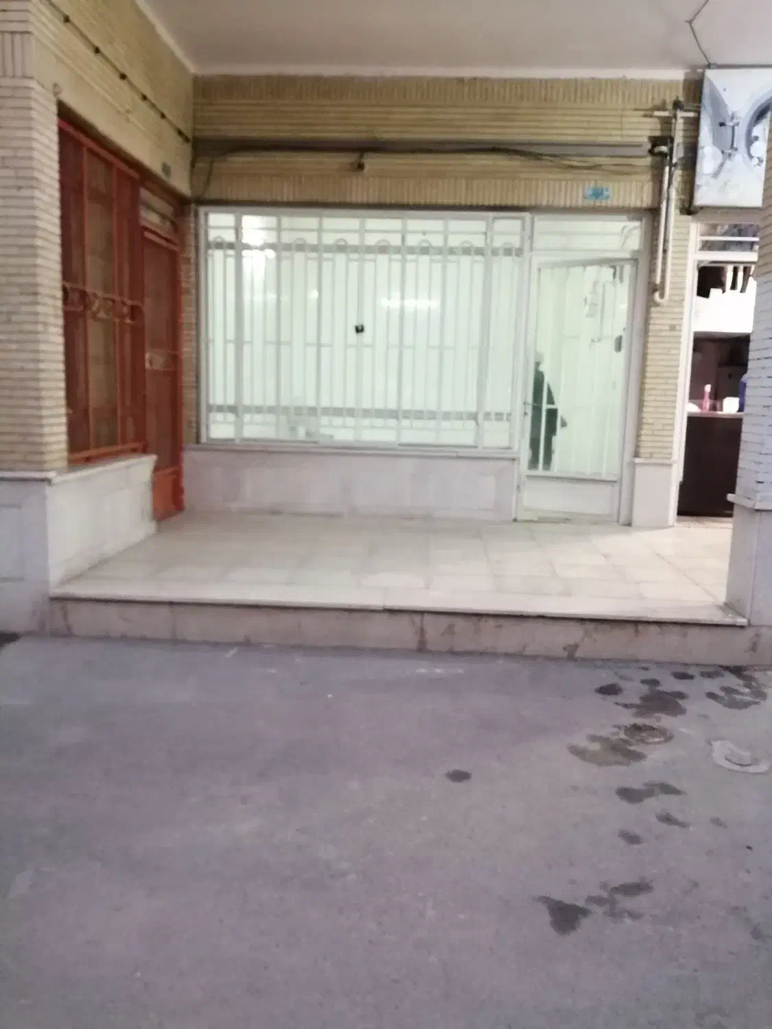 رهن واجاره مغازه واقع در شاهین شهر|اجارهٔ دفتر صنعتی، کشاورزی، تجاری|شاهین‌شهر, مورچه خورت|دیوار