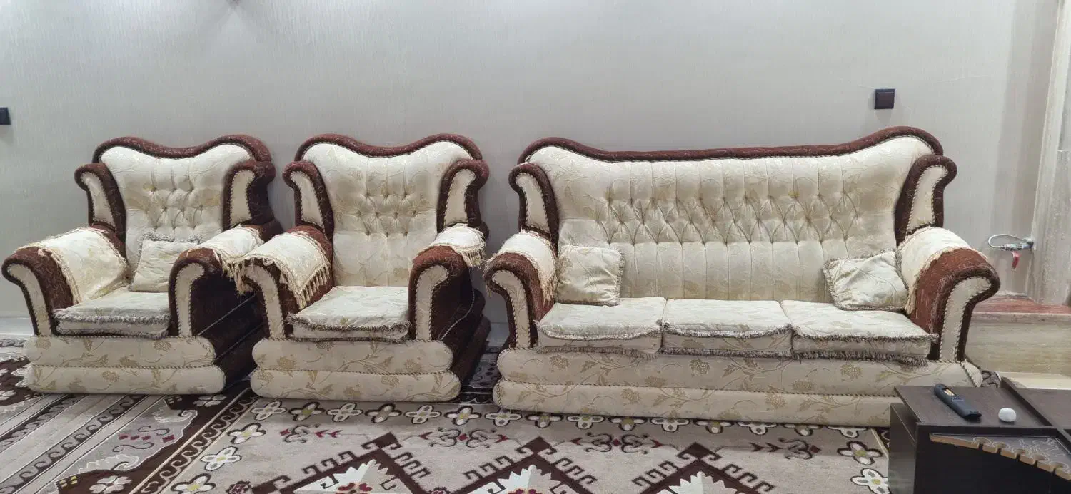 مبل|مبلمان خانگی و میز عسلی|کازرون, |دیوار