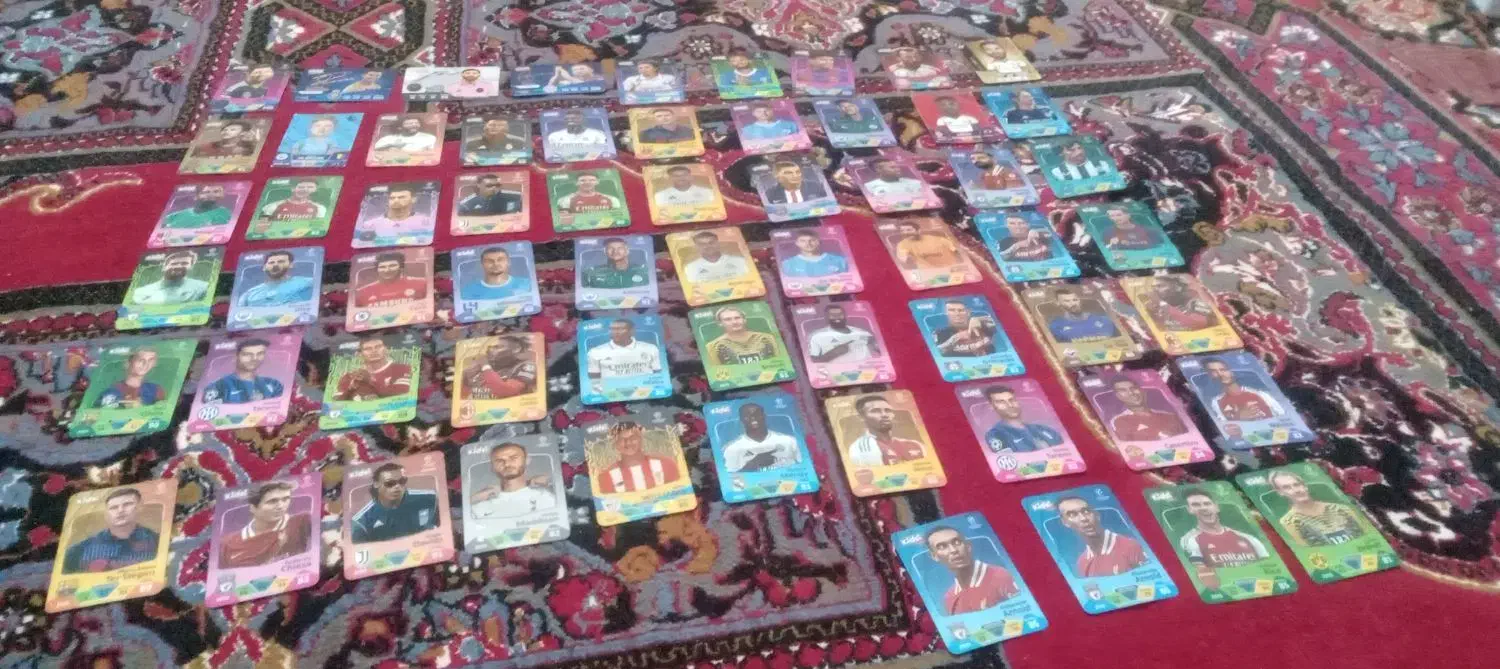 کیدسی و کمیدی|اسباببازی|بردسیر, |دیوار