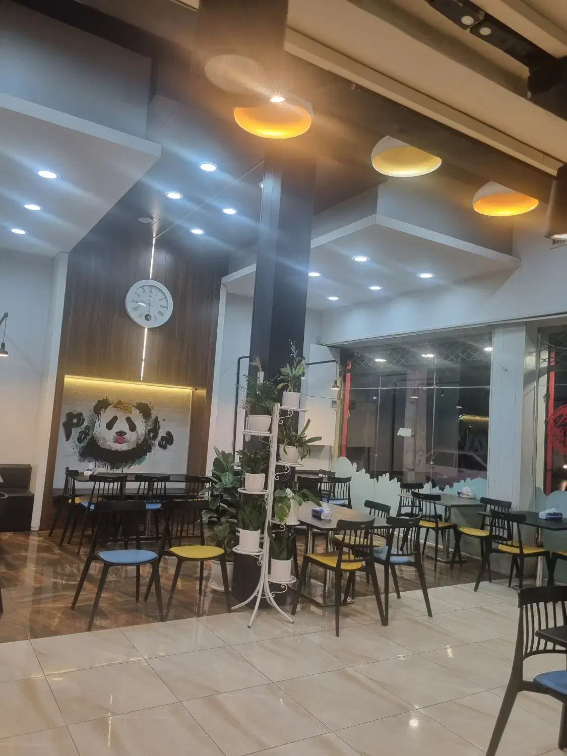 نیروی کار ساندویچ زن و کانتر دار|استخدام خدمات فروشگاه و رستوران|کرمان, |دیوار