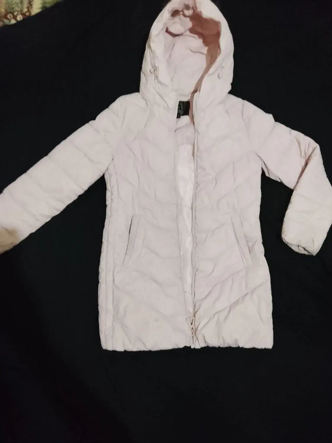 تاناک سنقر|لباس|سنقر, |دیوار