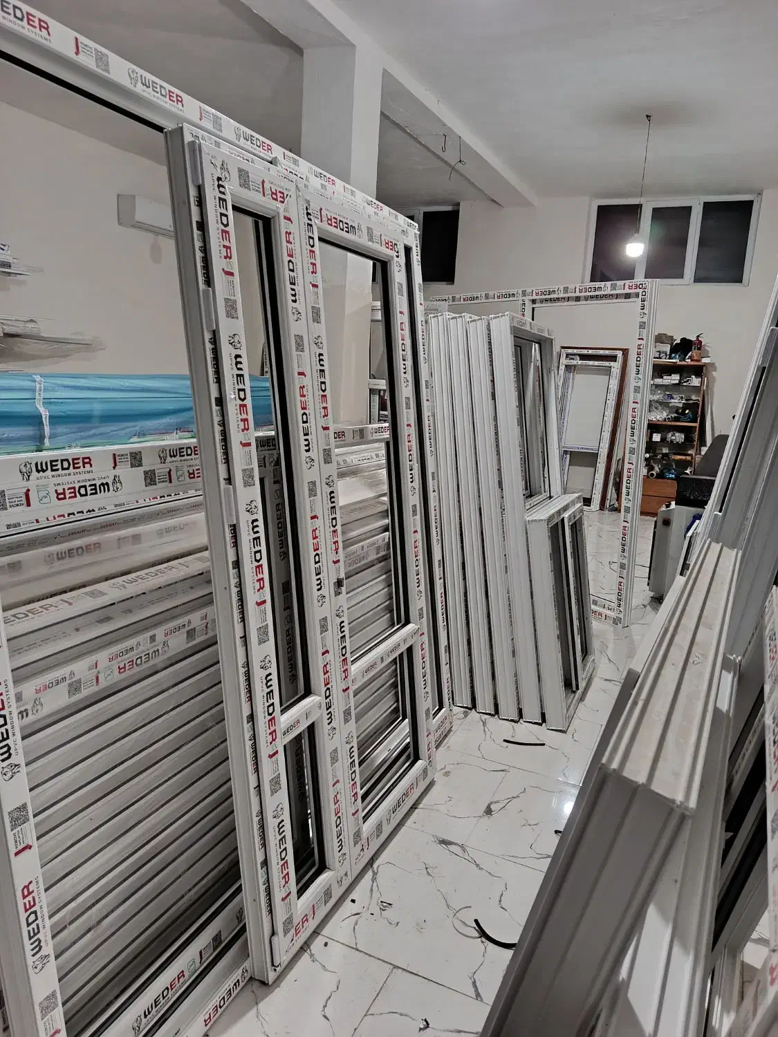 پنجره  دوجداره رنگی و سفید|خدمات پیشه و مهارت|گنبد کاووس, |دیوار