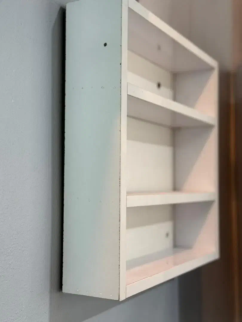 اسنند|کتابخانه، شلف، قفسههای دیواری|نشتارود, |دیوار