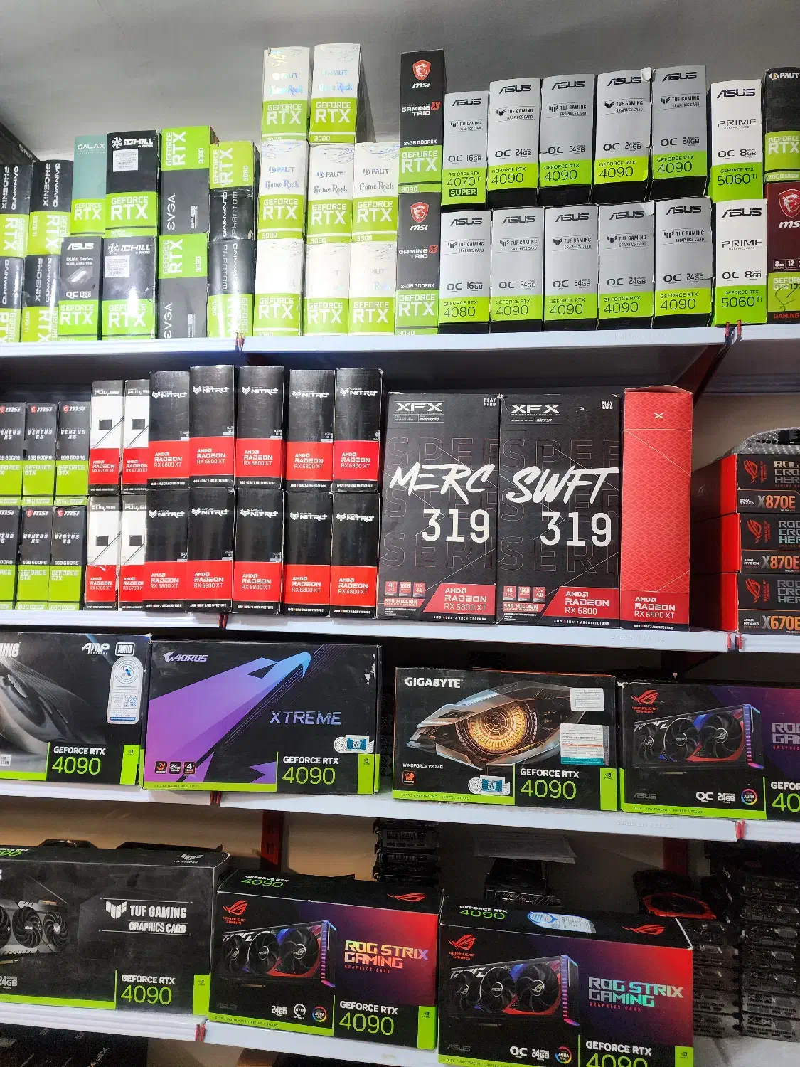 گرافیک RX580/RX5700XT/RX6700XT/RX6800XT/RX6900XT|قطعات و لوازم جانبی رایانه|تهران, میدان ولیعصر|دیوار