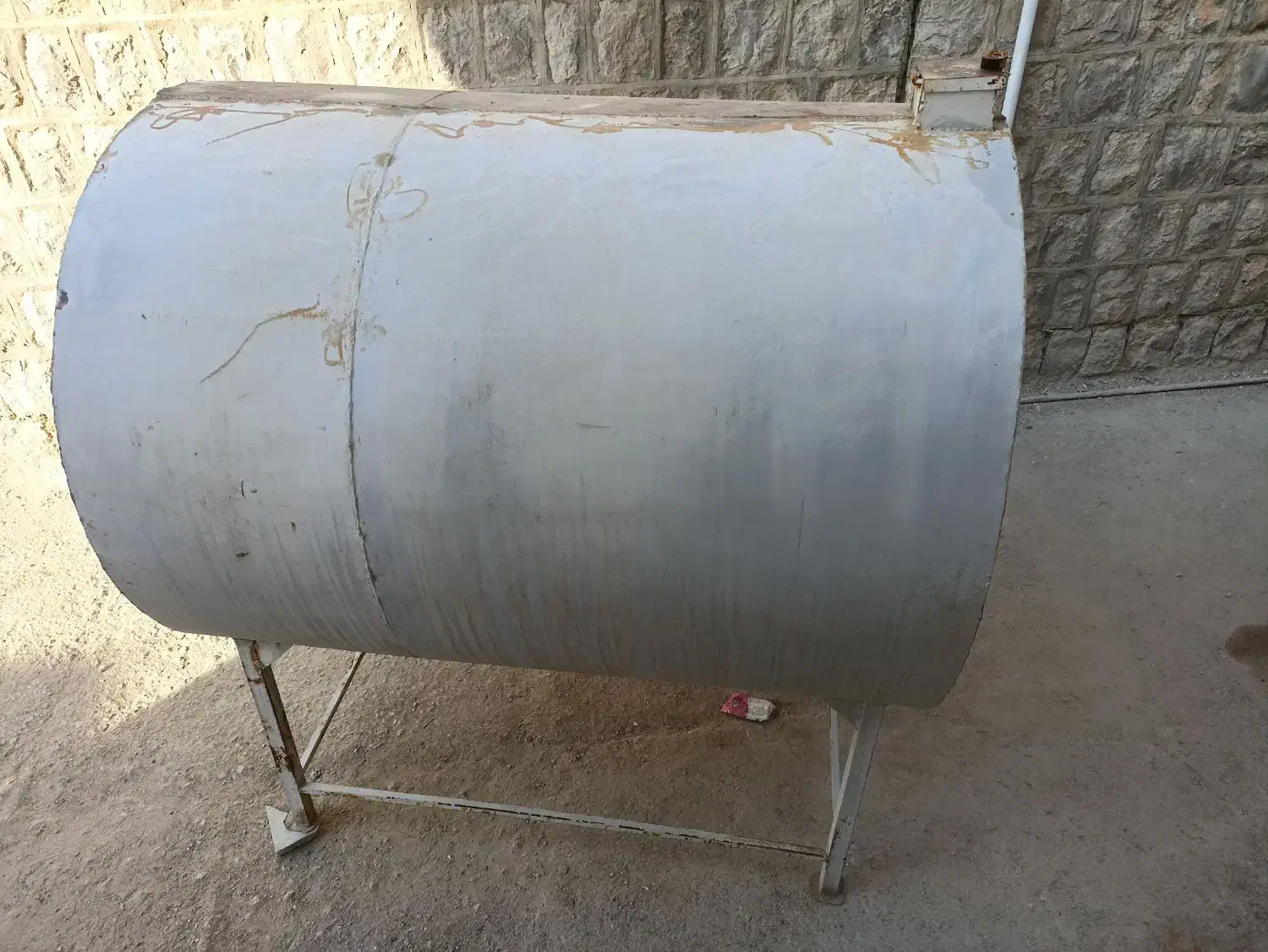 تانکر فلزی|ماشین‌آلات صنعتی|لوداب, |دیوار