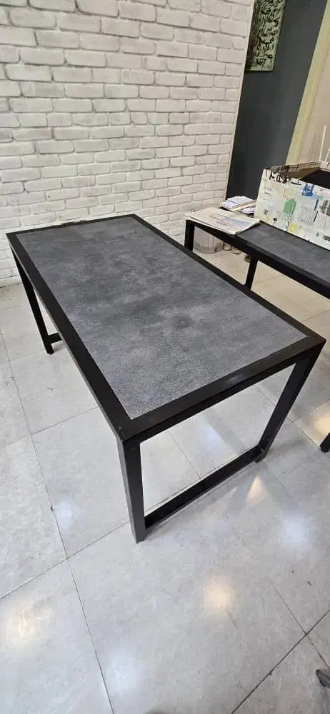 میز کار و صندلی|مبلمان اداری|شاهین‌شهر, خانه کارگر|دیوار