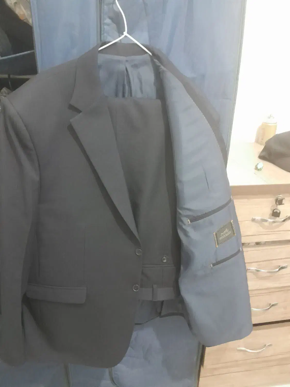 ۲دست کت و شلوار با ۲تا شلوار اضافه مردانه  بزرگ|لباس|پاکدشت, پاکدشت (مامازند)|دیوار