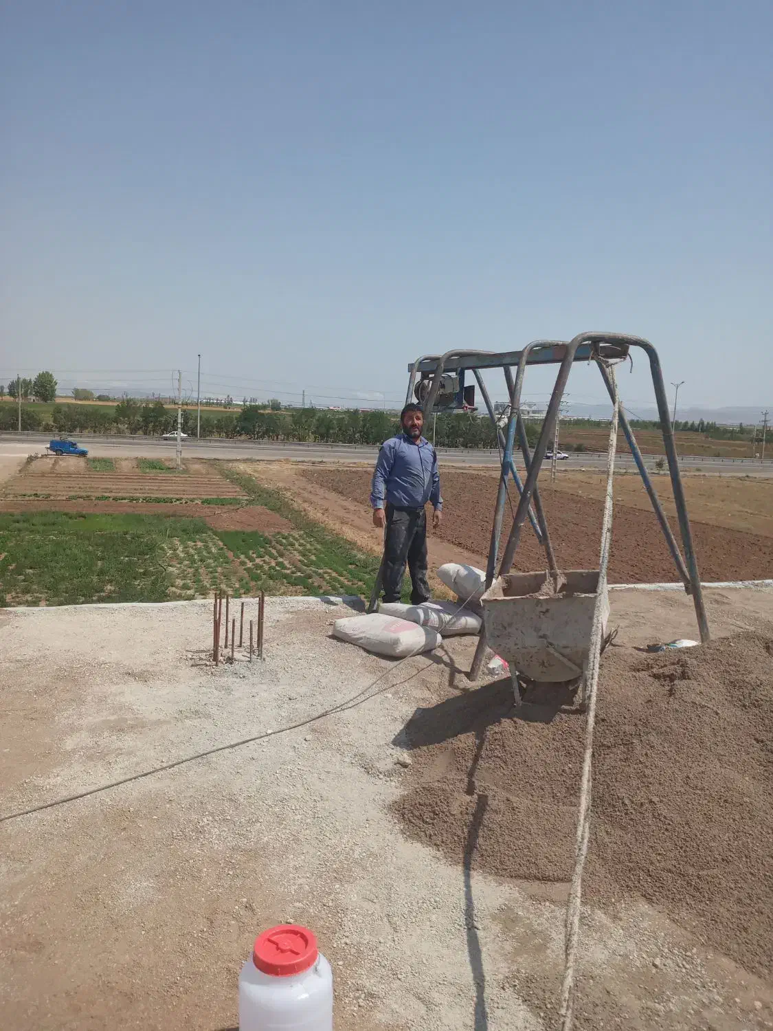 بنایی،سیمانکاری،کف واحدها،ایزوگام|خدمات پیشه و مهارت|اردبیل, |دیوار