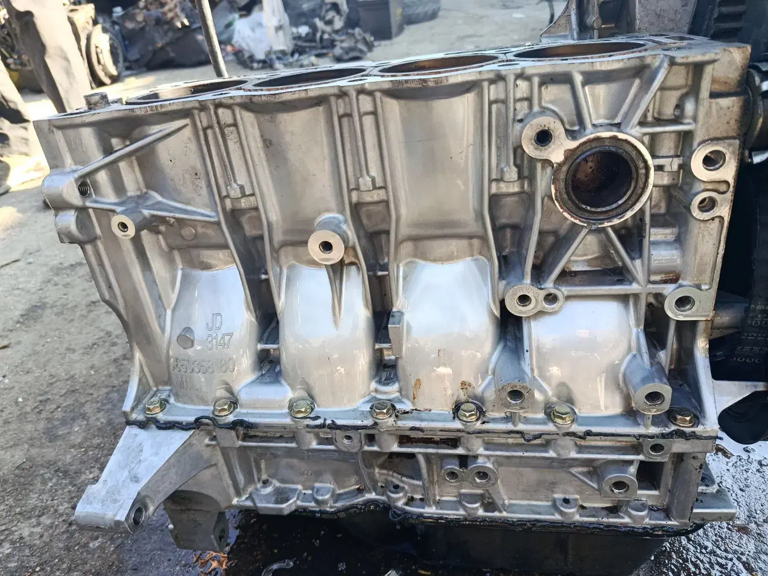 نیم موتور پژو 206 تیپ دو در حد نو نو با نامه|قطعات یدکی و لوازم جانبی|شیراز, پایانه مسافربری سعدی|دیوار