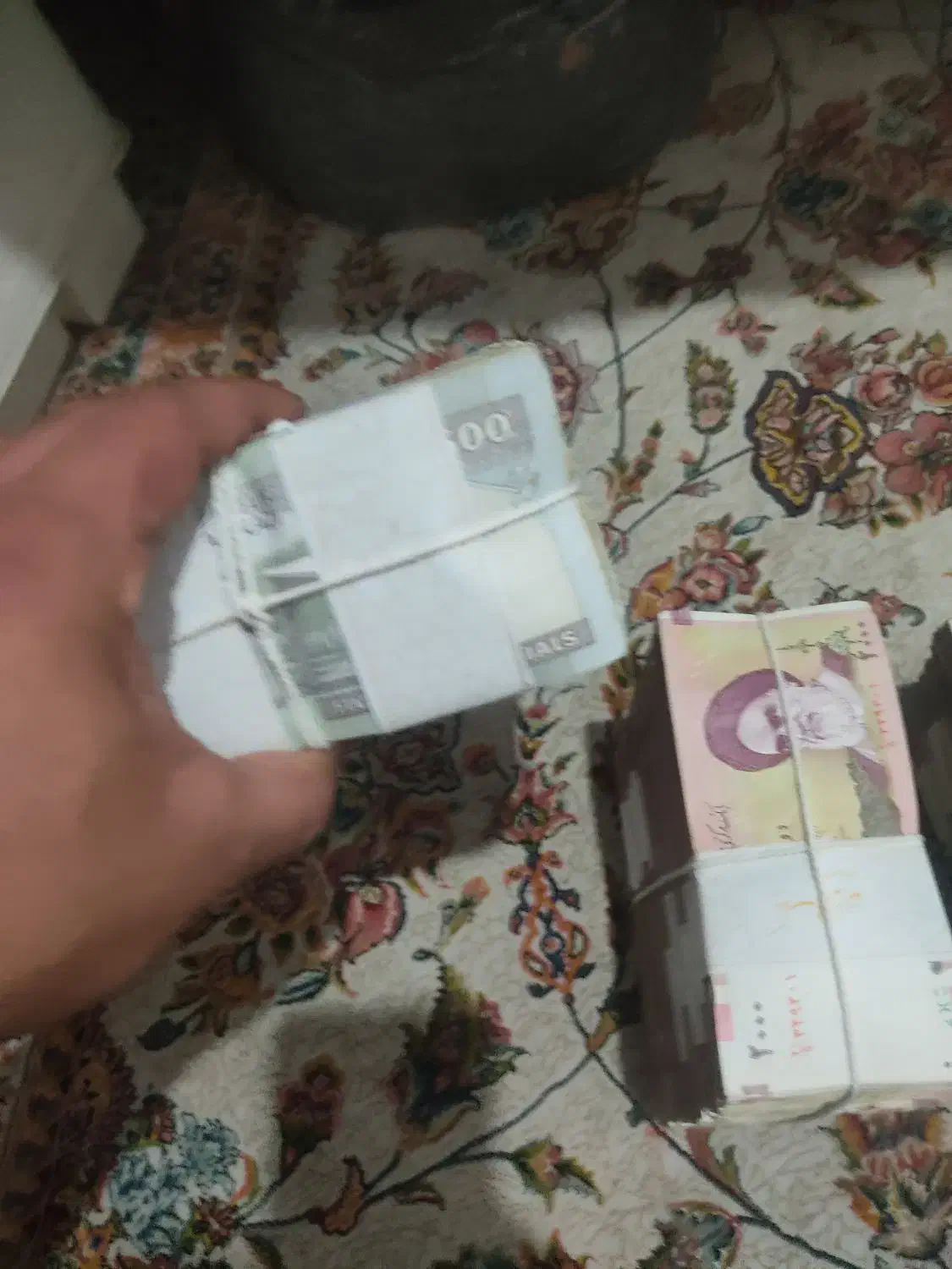 اسکناس قدیمی ۵۰/۱۰۰/۲۰۰تومنی و مقداری سکه|کلکسیون سکه، تمبر، اسکناس|چهاردانگه (تهران), |دیوار