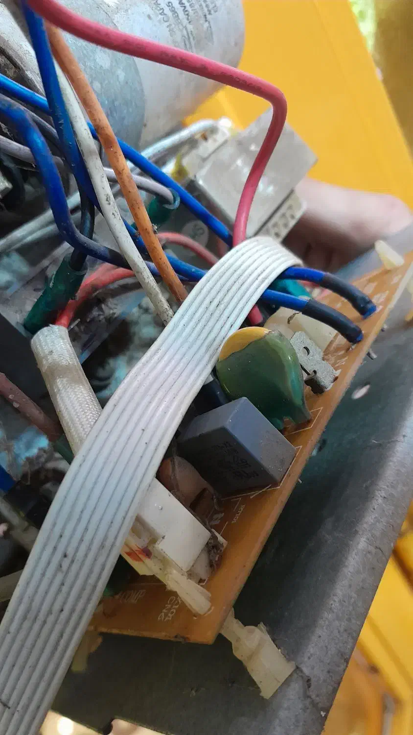 خدمات.فنی.نوری.تعمیرات|خدمات پیشه و مهارت|رشت, شهرک آیت الله منتظری|دیوار