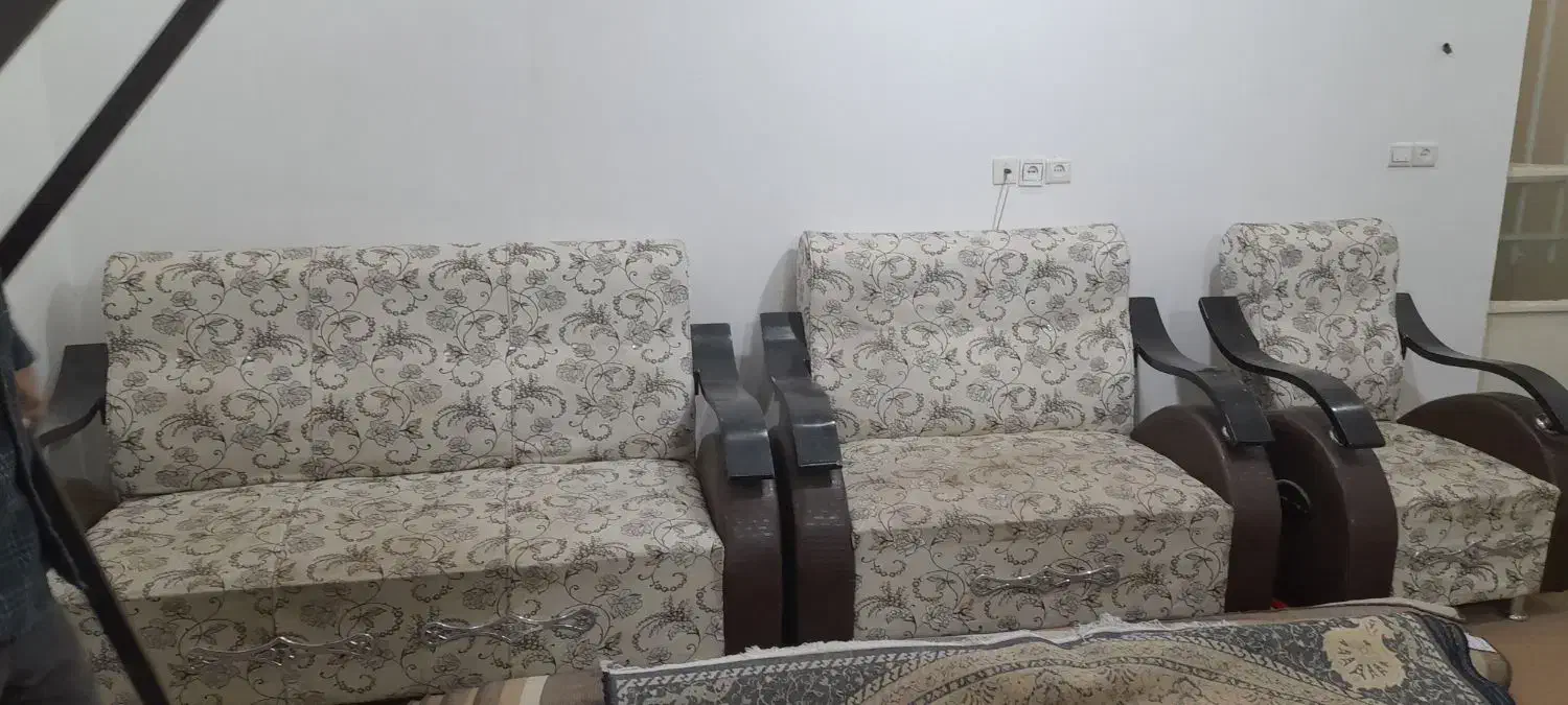 لوازم مناسب خانه باغ|مبلمان خانگی و میز عسلی|بیرجند, |دیوار