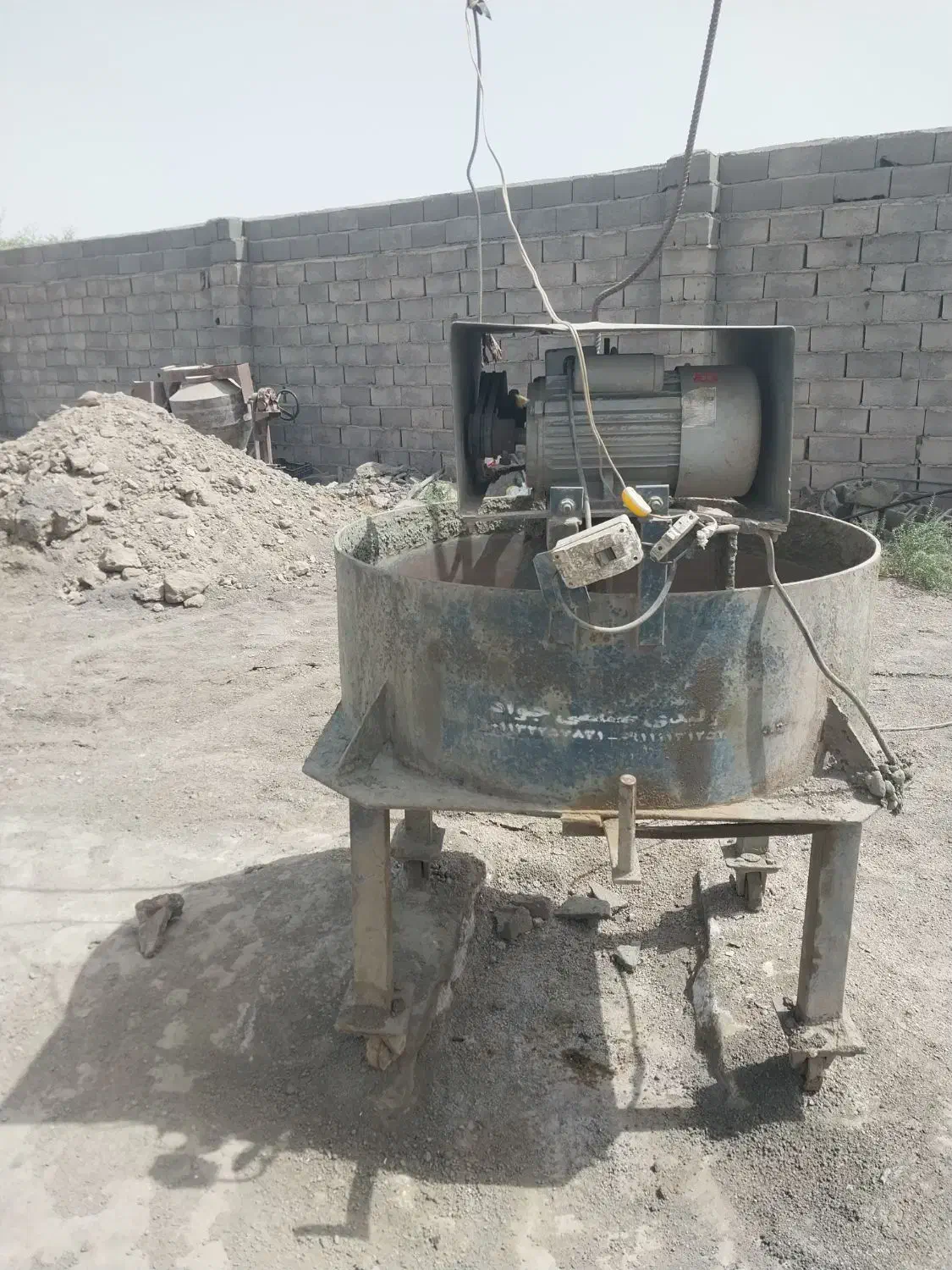 نیرو بلوک زن|استخدام معماری، عمران و ساختمانی|بم, |دیوار