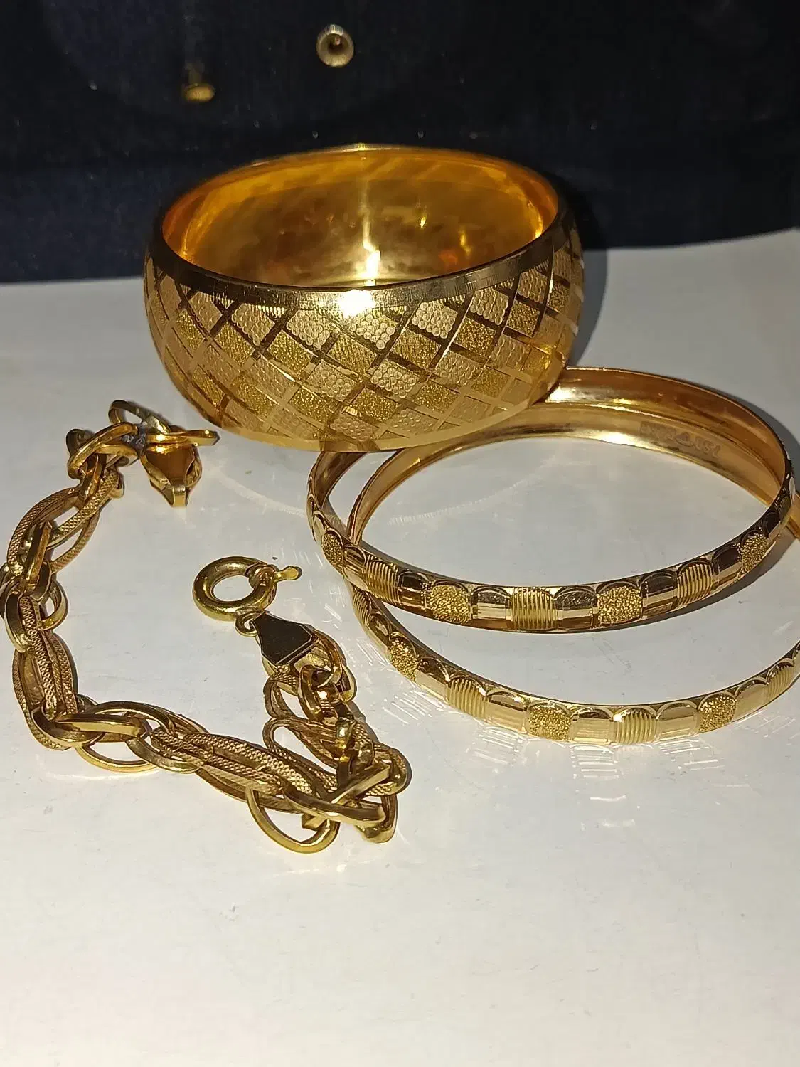 طلا|جواهرات|شیراز, شیخ روزبهان|دیوار