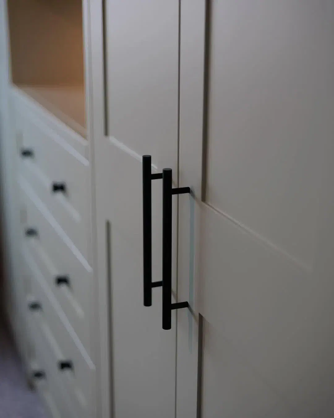 رنگ کار و زیرکارچی کابینت و اپراتور cnc|استخدام صنعتی، فنی، مهندسی|جاجرود, |دیوار