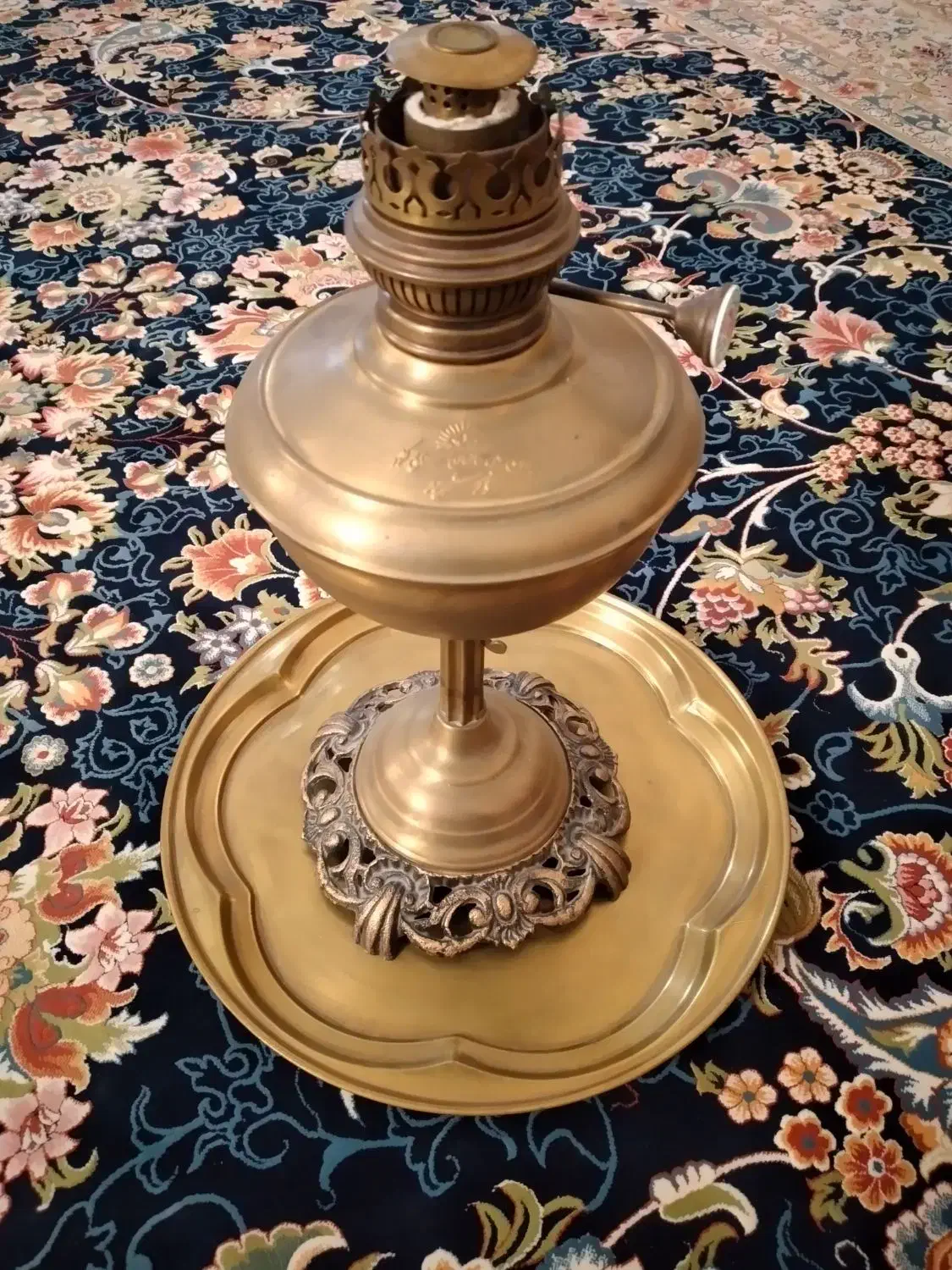 چراغ لمپا برنجی خورشید اصل|لامپ و چراغ|گرگان, |دیوار