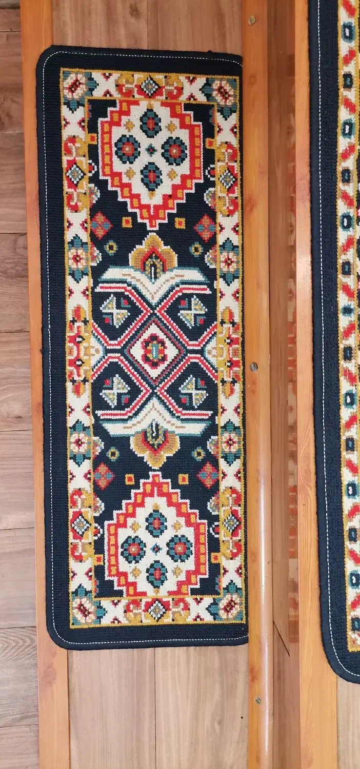 پادری|پادری|گلبهار, شهر جدید گلبهار|دیوار