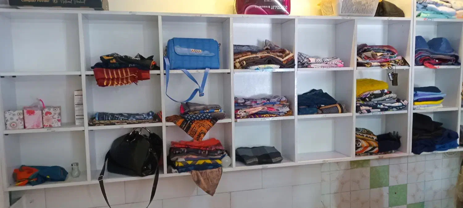 میزپیشخوان.قفسه ویترین|کتابخانه، شلف، قفسه‌های دیواری|تبریز, |دیوار