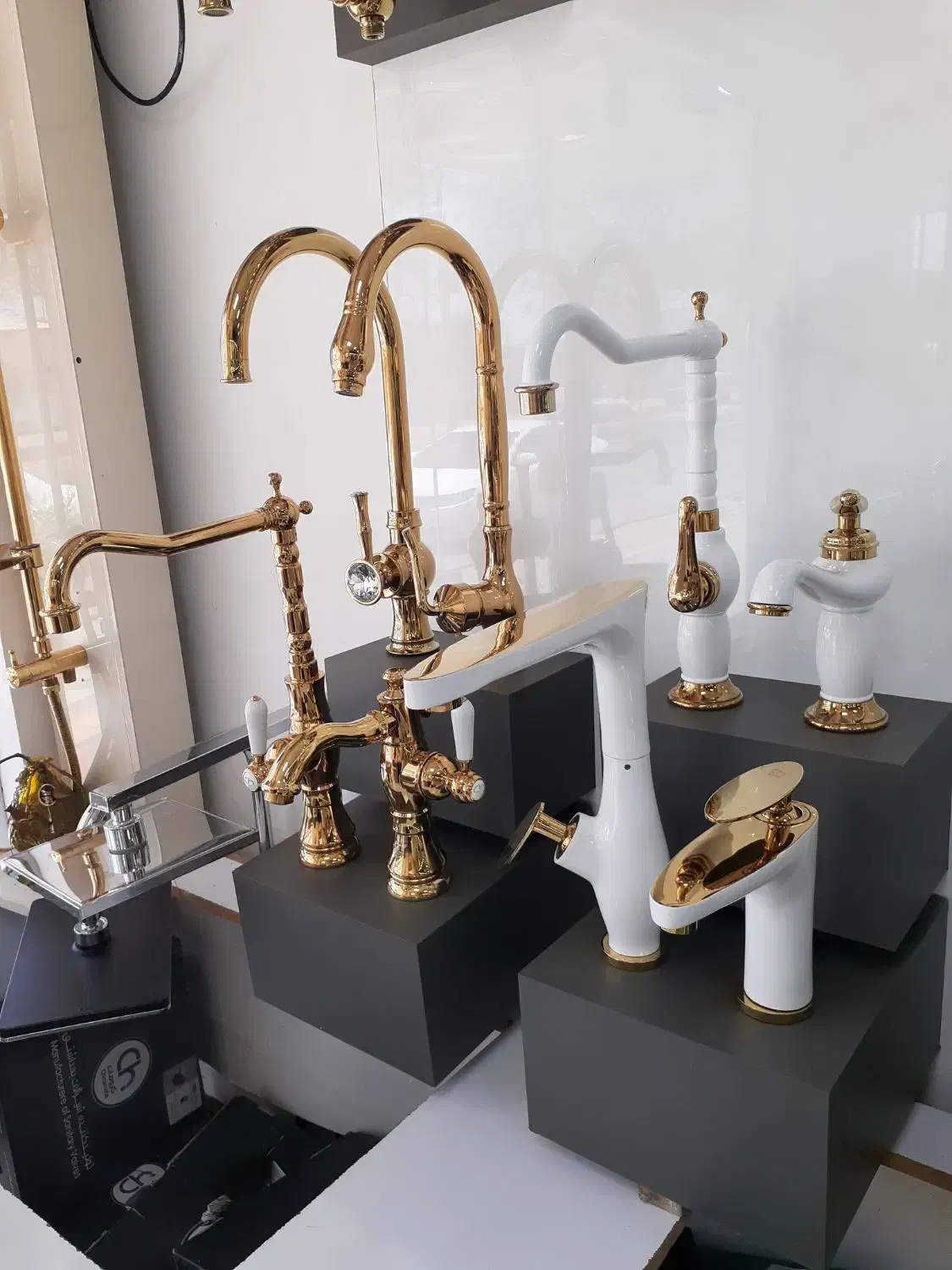 شیرآلات برند کرومات|مصالح و تجهیزات ساختمان|بندر ماهشهر, |دیوار