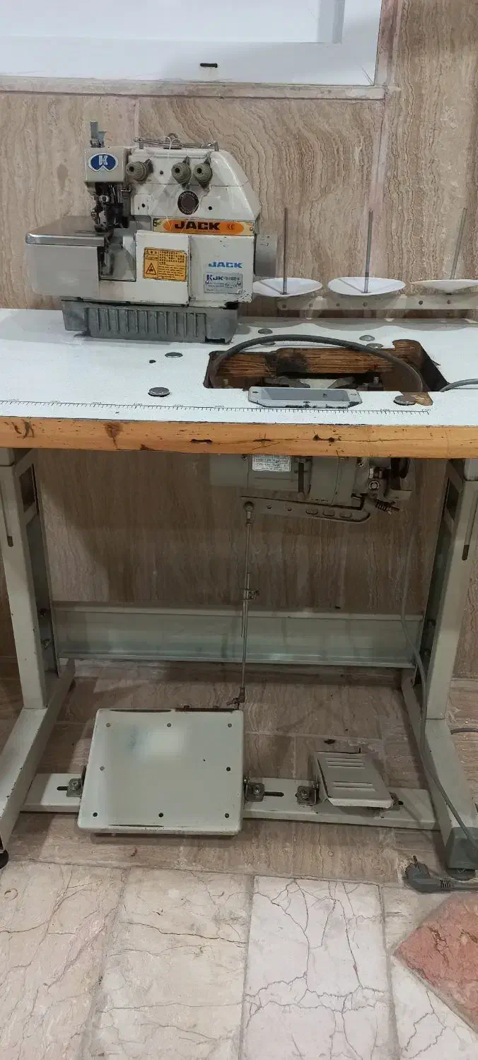 سردوز۳ نخ جک دینام دار|چرخ خیاطی و ریسندگی|مریوان, |دیوار