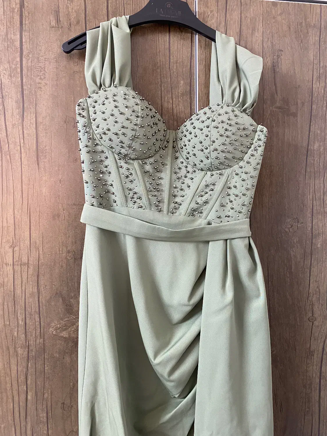 پیراهن مجلسی|لباس|لاهیجان, شهرک جانبازان|دیوار