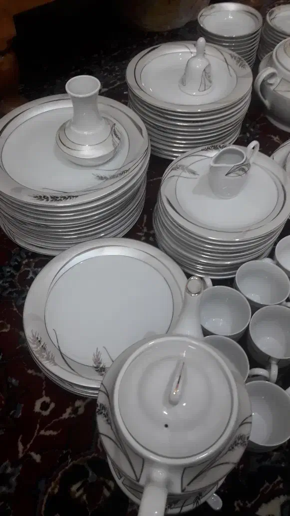 سرویس غذاخوری و صبحانه خوری|ظروف سرو و پذیرایی|اصفهان, مهدیه|دیوار