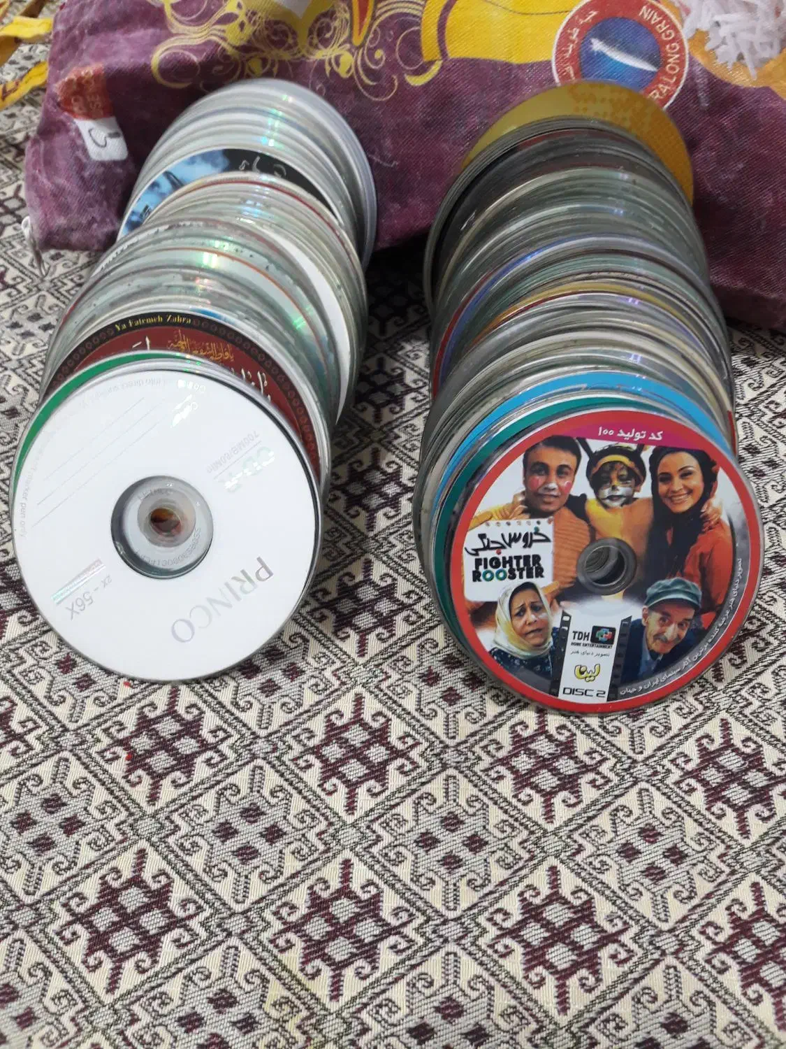 ۲۵۰عدد سی دی موسقیی وفلیم یکجا|فیلم و موسیقی|ماکلوان, |دیوار