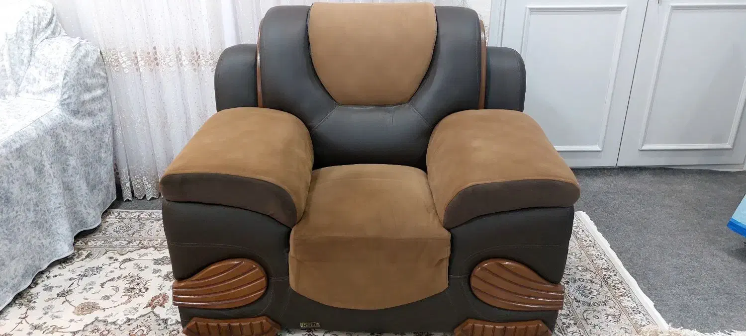 مبل راحتی ۷ نفره|مبلمان خانگی و میز عسلی|اصفهان, شهرک امام زمان|دیوار