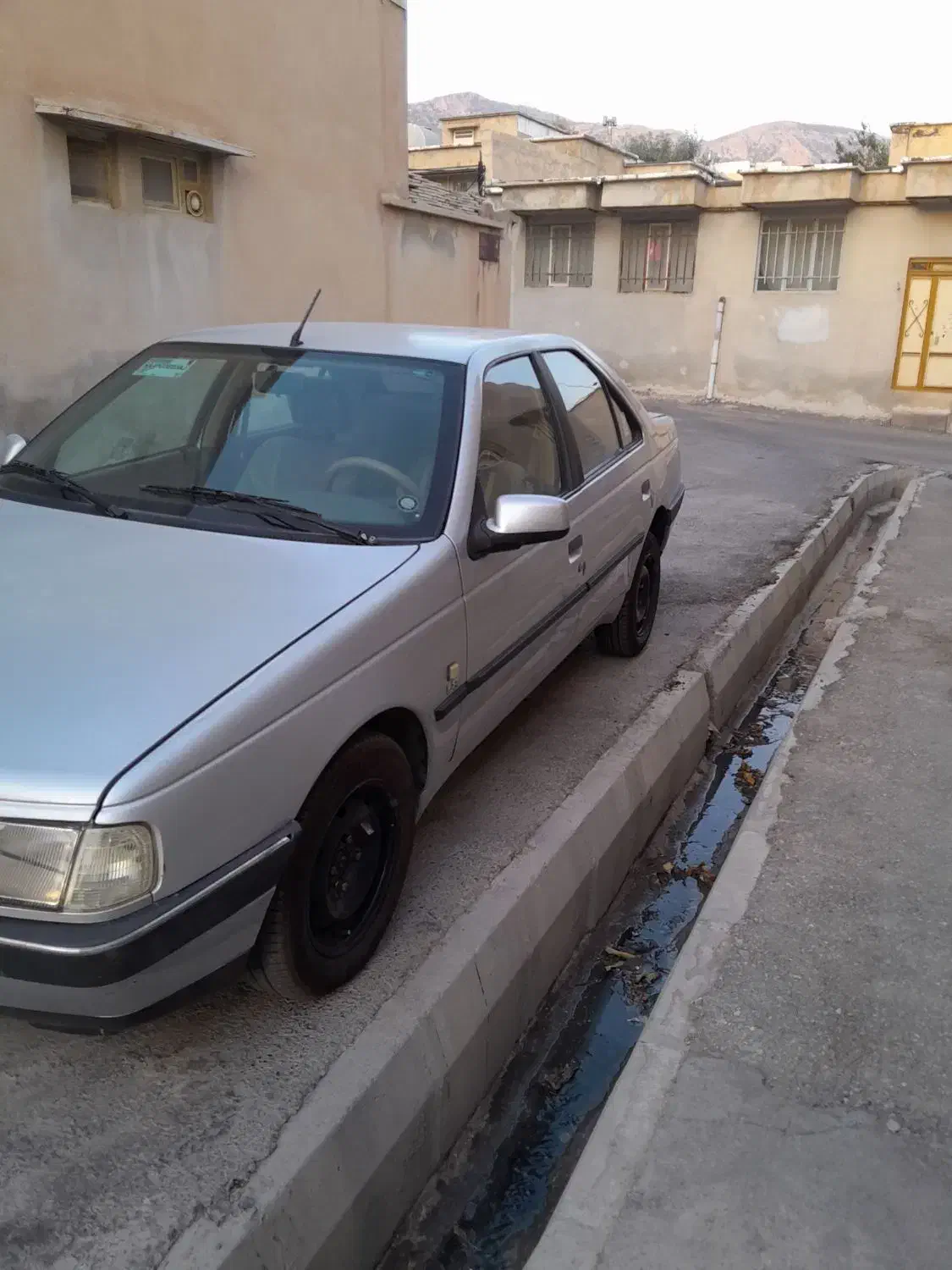 پژو ۴۰۵ مدل ۹۲|خودرو سواری و وانت|ایلام, |دیوار