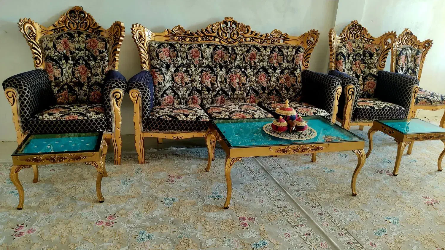 فروش مبل سلطنتی|مبلمان خانگی و میز عسلی|جوانرود, |دیوار