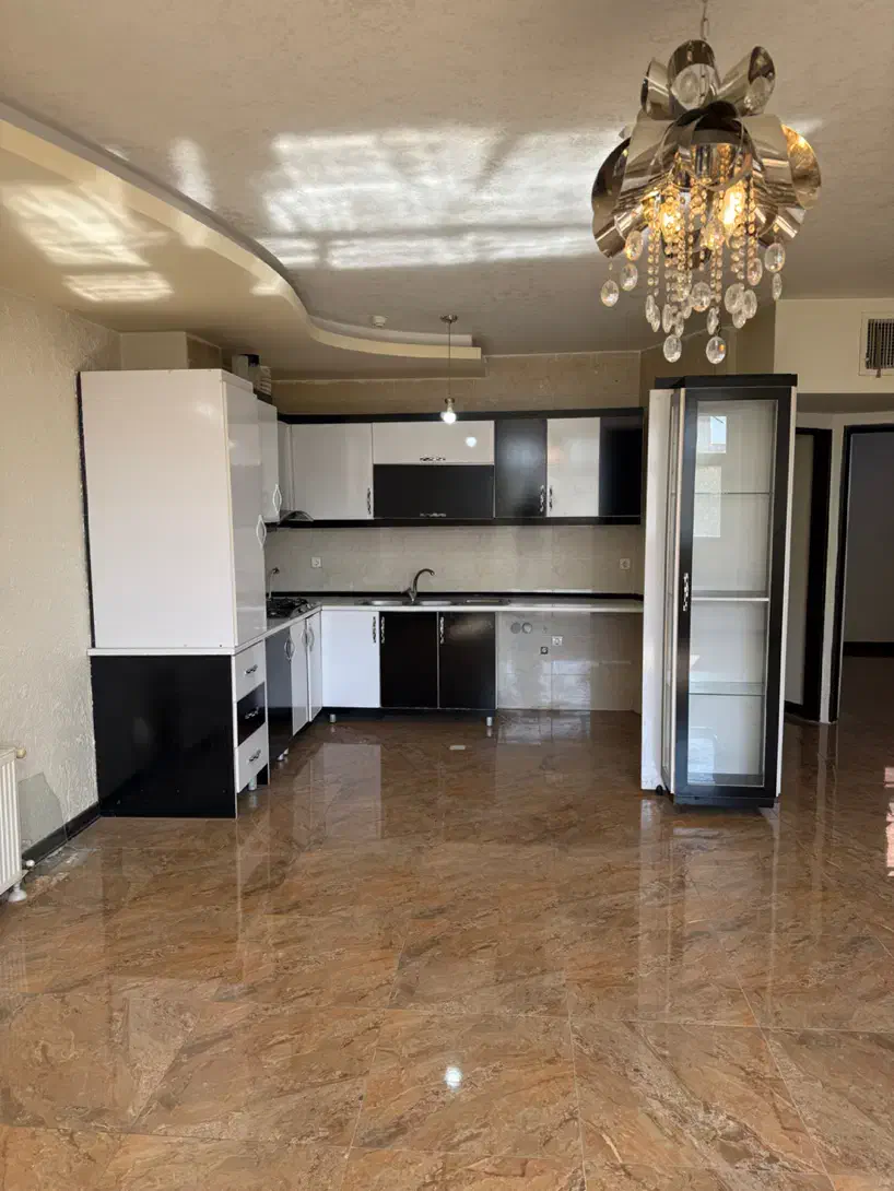 فروش واحد غرق نور علامه|فروش آپارتمان|شاهینشهر, طالقانی|دیوار