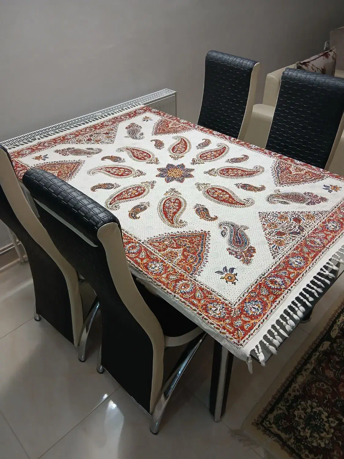 میز ۶ نفره|میز و صندلی غذاخوری|ارومیه, |دیوار