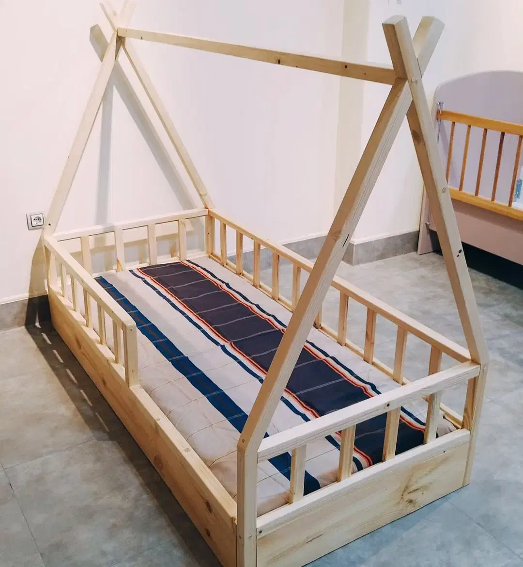 تخت کلبه و تخت دومنظوره|تخت و سرویس خواب|اصفهان, جویباره|دیوار