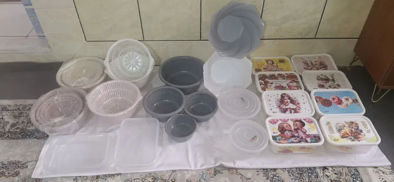 انواع ظروف پلاستیکی|ظروف نگهدارنده، پلاستیکی، یک‌بارمصرف|الیگودرز, |دیوار