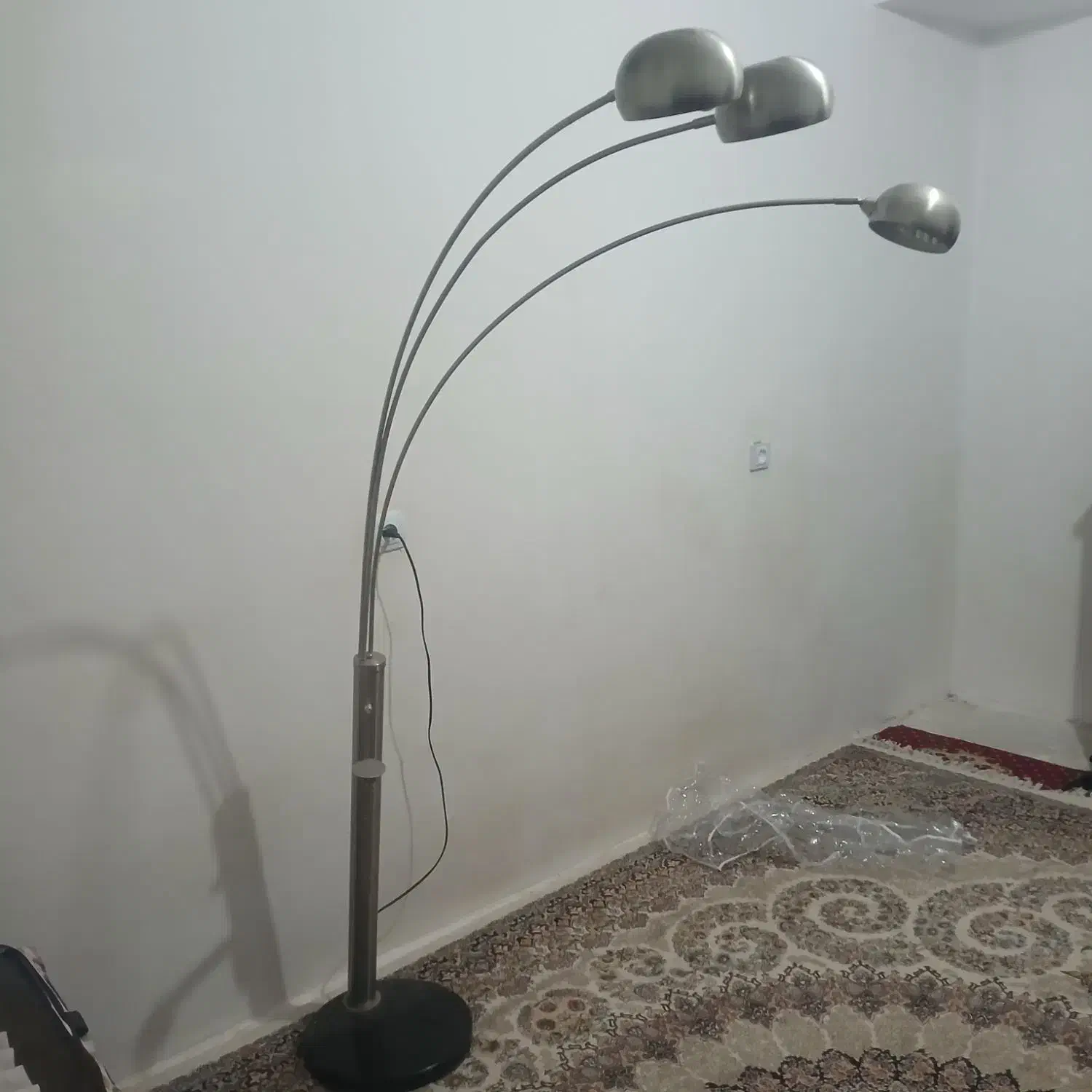 اواژور|چراغ خواب و آباژور|نظرآباد, رسالت|دیوار