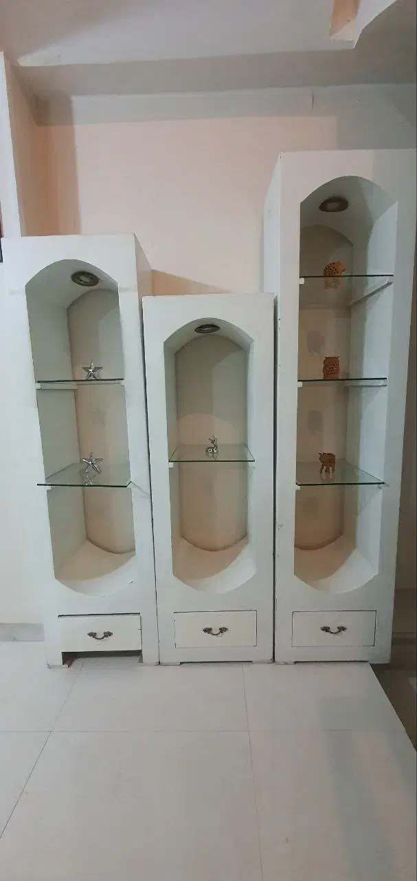 سه عدد ویترین شیک|بوفه، ویترین، کنسول|تهران, اختیاریه|دیوار