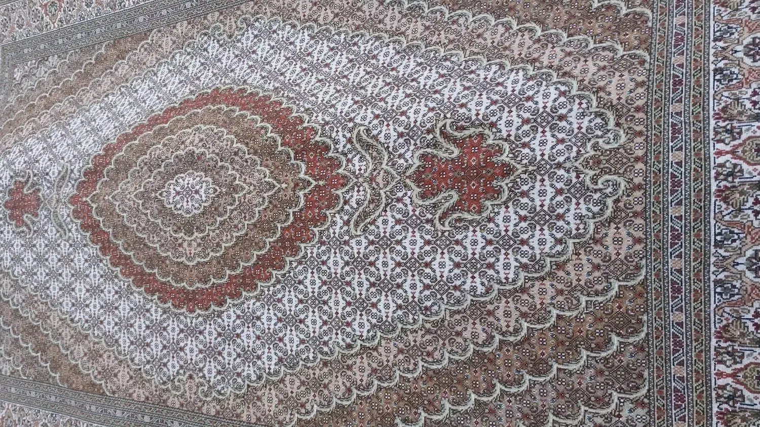 فرش دستباف ۴۰ رج|فرش|ارومیه, |دیوار