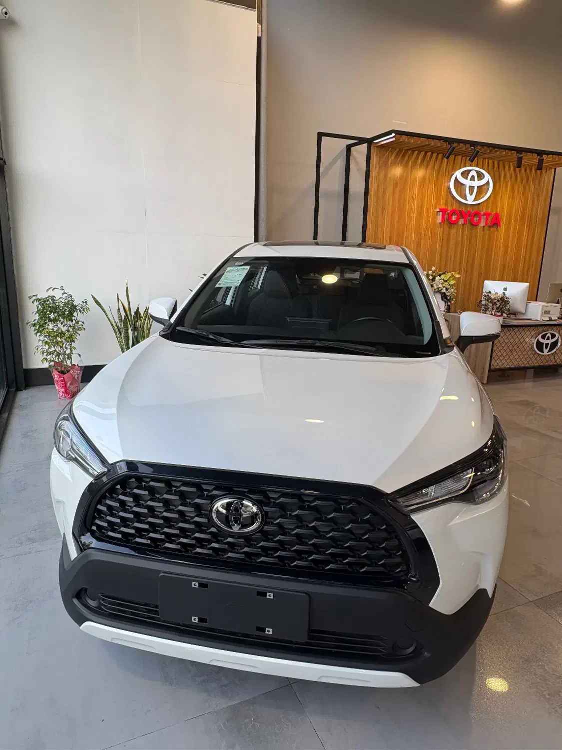 تویوتا کرولا کراس هیبرید ۲۰۲۵|خودرو سواری و وانت|رشت, گلسار|دیوار